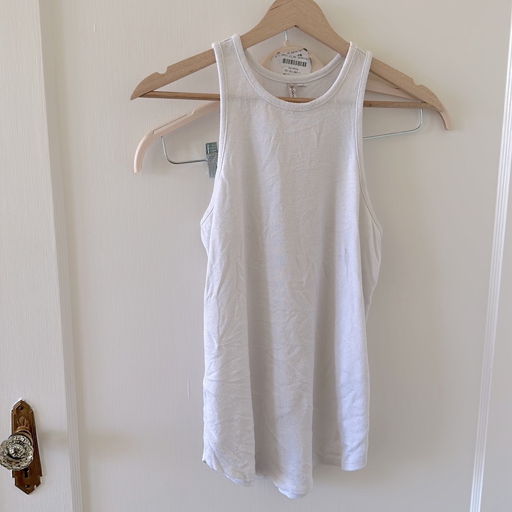 Comfy white tank top!